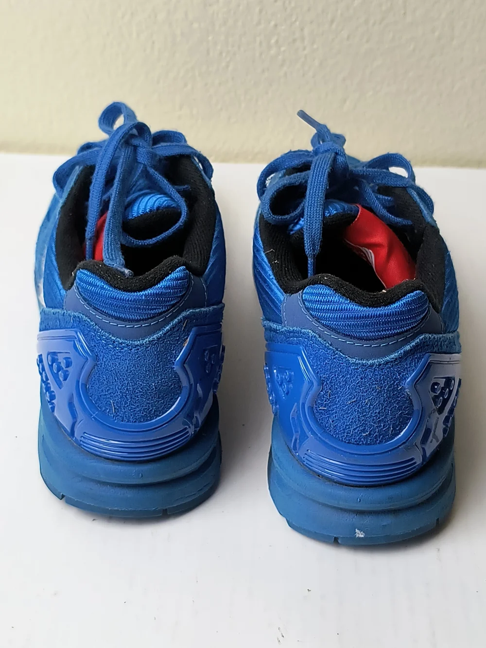adidas Torsion ZX 8000 - LEGO Kids Blue Sneakers with Yellow Stripe Big Boy 4.5